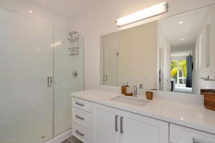 Park View Balboa Townhouse Modern Upscale 3 Bed