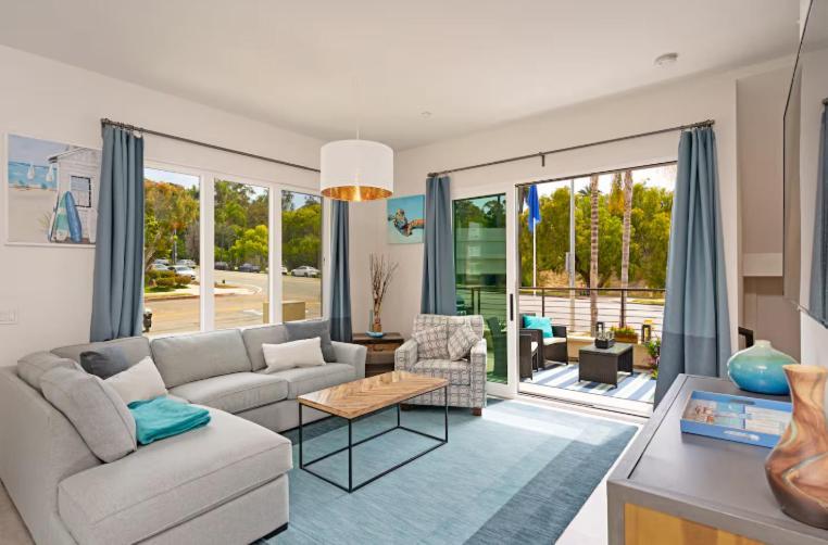 Park View Balboa Townhouse Modern Upscale 3 Bed